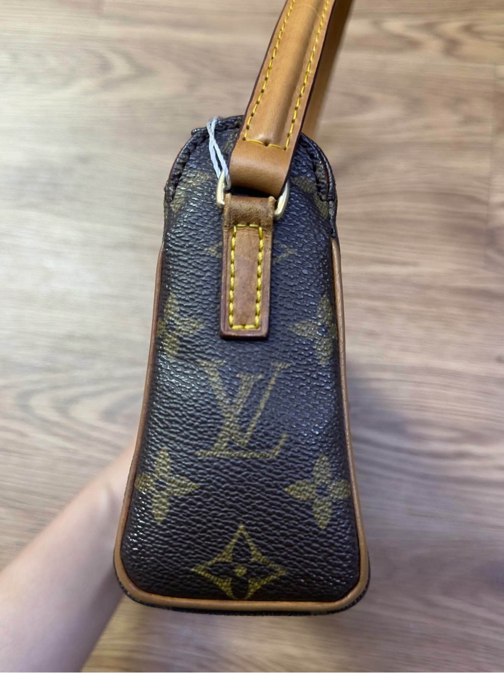 Louis Vuitton Brown Monogram Canvas Shoulder Bag with Red Trim - Picture 3 of 5